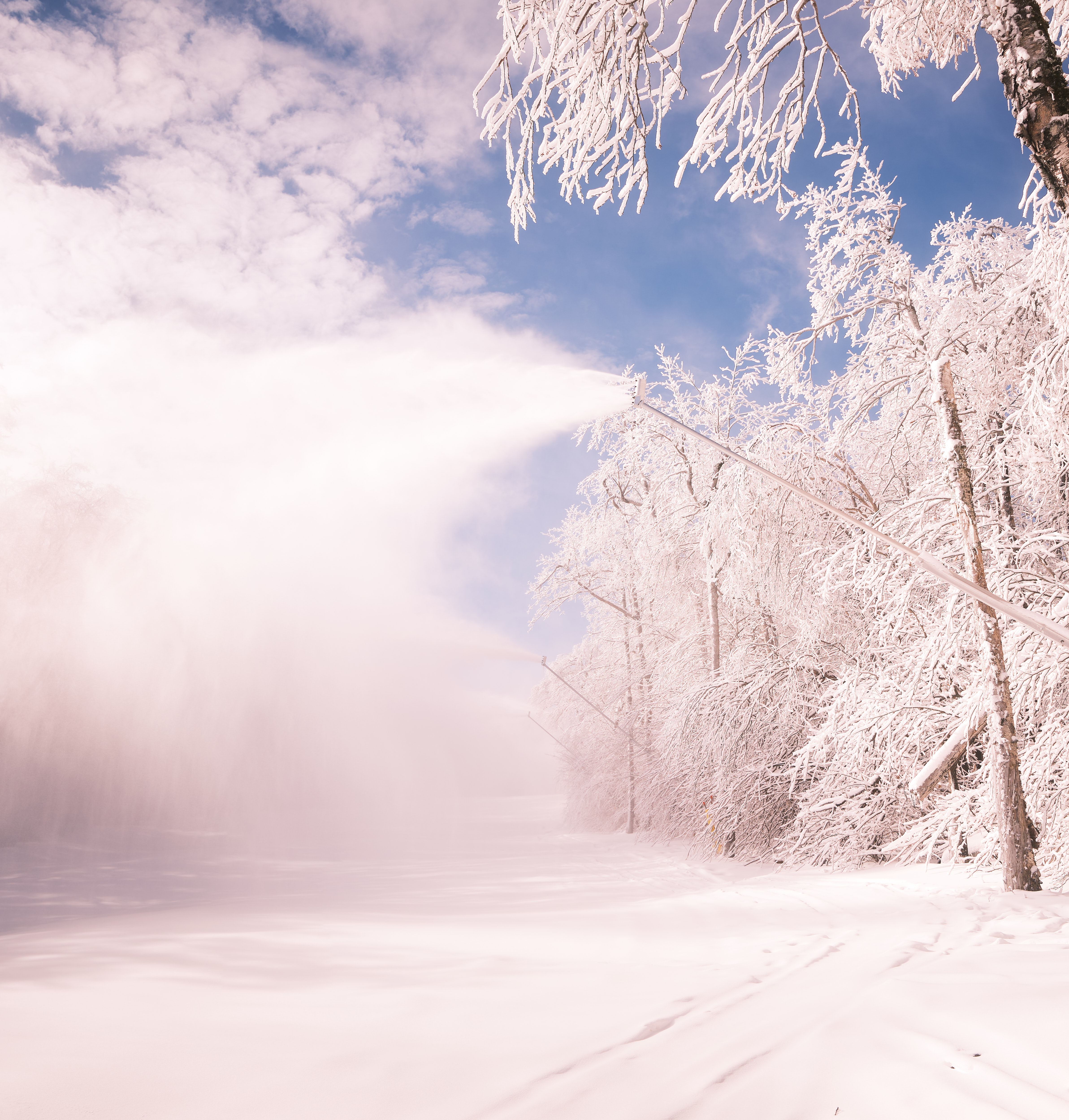 An image of a "Short Exposure Snowfall" a play on words of the last Photo Of The Week's title.